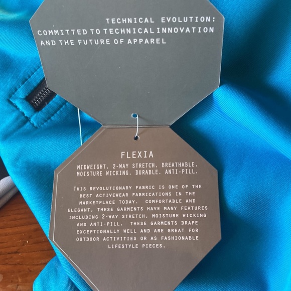 NWT Ladies Levelwear long sleeve top - Picture 7 of 7